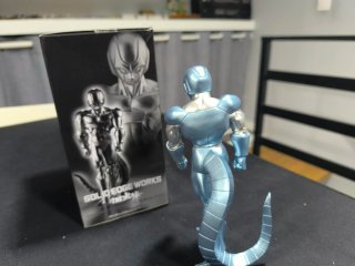 Figura Metal Cooler Dragon Ball Z 19cm