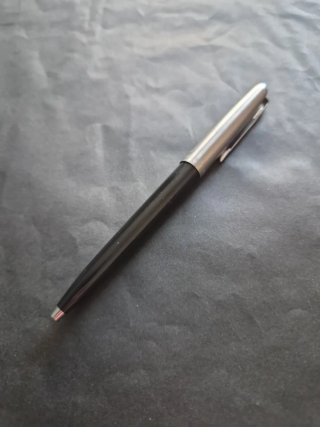 Bolígrafo Parker 45 Jotter