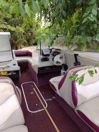 Barco Maxum 2000 SRL