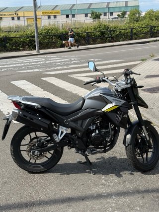 Motron X-Nord 125 Aventura Negra