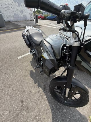 Motron X-Nord 125 Aventura Negra