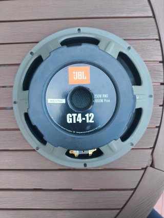 Subwoofer JBL GT4-12 1000W