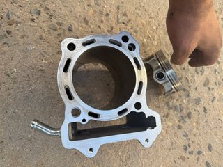 CILINDRO Y PISTON 440cc SUZUKI LTZ 400