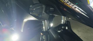 Suzuki V-Strom 650 2023 Negra y Amarilla