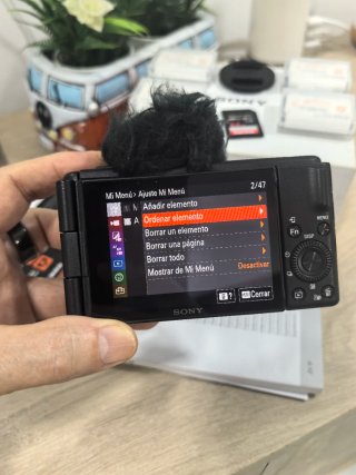 Cámara Sony ZV-1F Negra