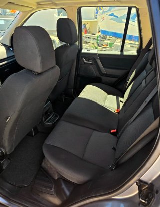 Land Rover Freelander 2012