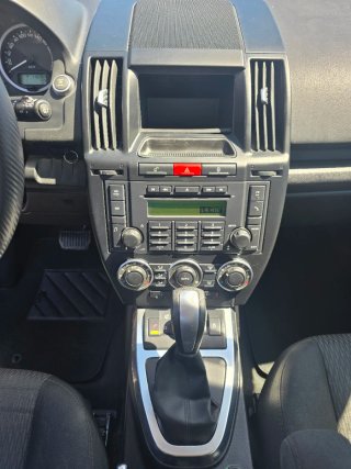 Land Rover Freelander 2012