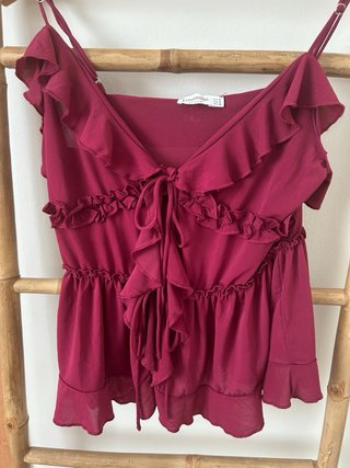 Top tirantes Stradivarius volantes