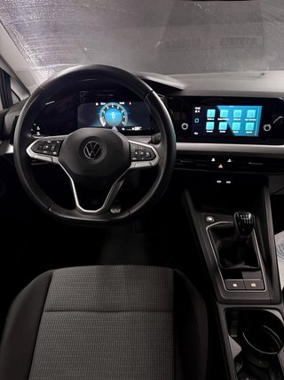 VOLKSWAGEN GOLF 8