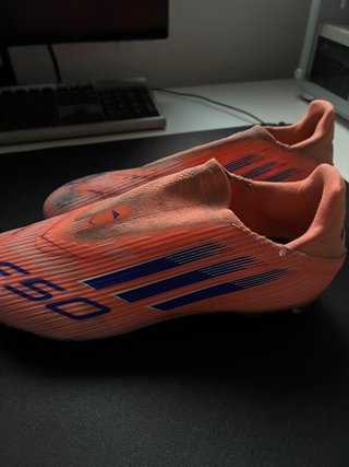 Botas Fútbol Adidas F50 Naranja y Azul