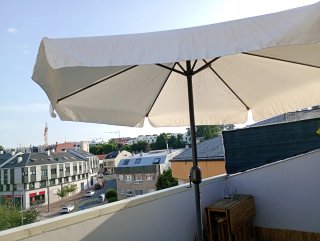 Sombrilla de terraza blanco roto