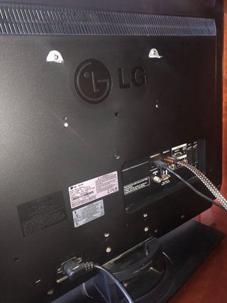 Televisión LG 32" + Decodificador TDT HD