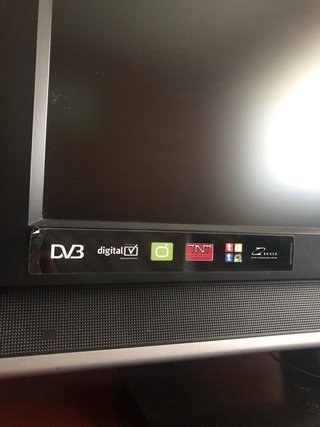 Televisión LG 32" + Decodificador TDT HD