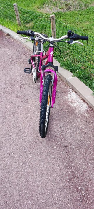 Bicicleta Infantil Specialized 24' Rosa