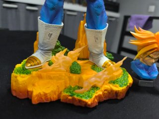 Figura Trunks Dragon Ball Z 30cm