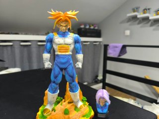 Figura Trunks Dragon Ball Z 30cm