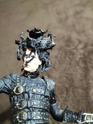 Figura Eduardo Manostijeras Movie Maniacs