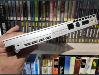 PlayStation 2 Slim Argento
