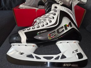 Patines Hockey Hielo CCM Jetspeed FT8 Pro White