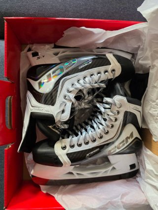 Patines Hockey Hielo CCM Jetspeed FT8 Pro White