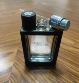 Bote perfume recargable HERMES