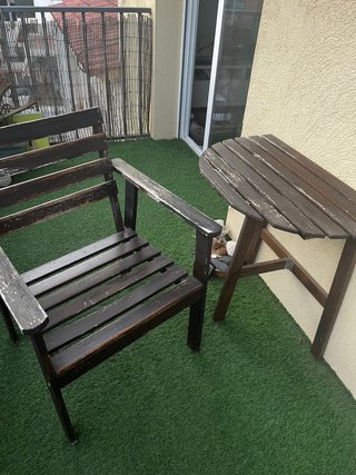 Conjunto mesa y silla de jardín madera
