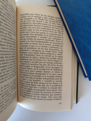 Biblioteca histórica de grandes personajes