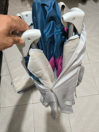 Cuna de viaje plegable