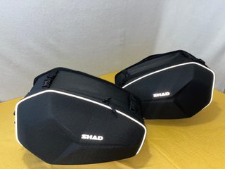 Alforjas SHAD E48 Expandibles + Soportes