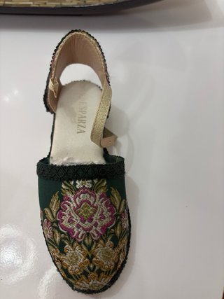Traje de Fallera Niña Verde y Dorado