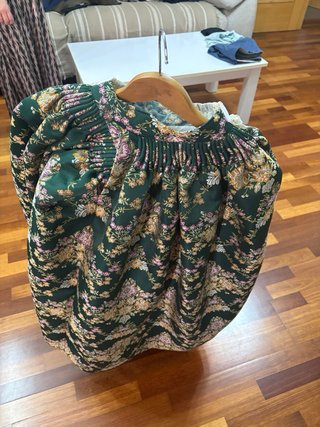 Traje de Fallera Niña Verde y Dorado