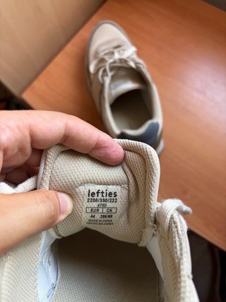 Zapatillas Bambas beige casual Lefties (Talla 44)