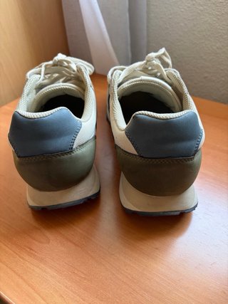 Zapatillas Bambas beige casual Lefties (Talla 44)