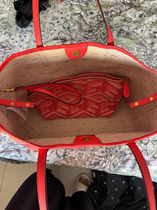 Bolso Tote Guess Rosa y Rojo Nuevo Sin Etiqueta