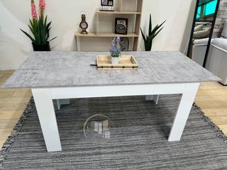 Mesa de comedor extensible NUEVA