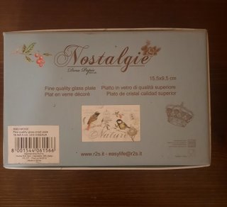 Piatto in vetro decorato con uccelli e fiori