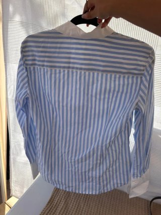 Camisa Carolina Herrera Rayas Azul y Blanco