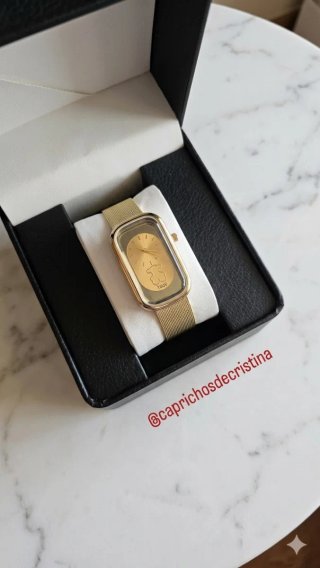 Reloj y pulsera  acero dorado.SOLO ENVIO