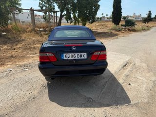 Mercedes-Benz  CLK 2002