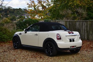 MINI Roadster R59 2013 - RHD volante a la derecha