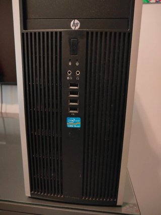 Torre PC HP Compaq 8300 CMT