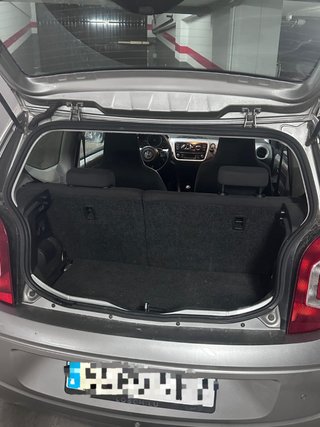 Volkswagen up! 2013