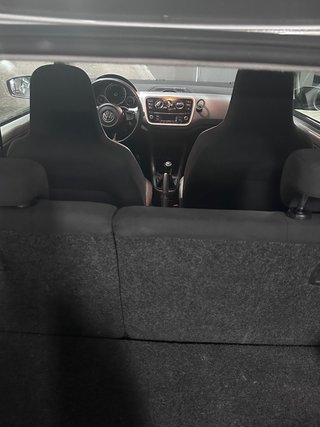 Volkswagen up! 2013
