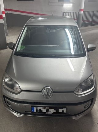Volkswagen up! 2013