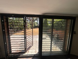 Ventana Balconera oscilobatiente Alta aislamiento