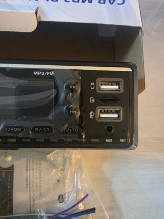 HE-1006 Radio Coche MP3 RGB. Nueva.