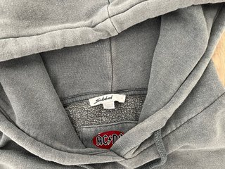 Sudadera AC/DC Subdued Talla M grande