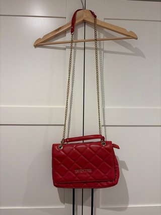Bolso Valentino Rojo Acolchado Cadena Dorada