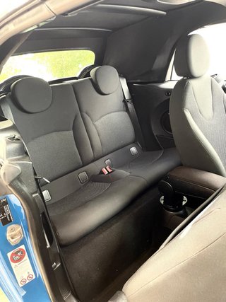 MINI Cabrio 2011