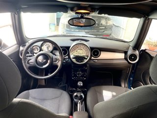 MINI Cabrio 2011